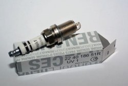 Свеча зажигания Логан, Сандеро, Меган, Клио (арт. 224018651R)